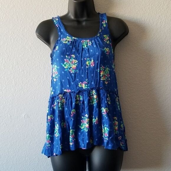 Hollister Blue Tank   - Picture 1 of 8